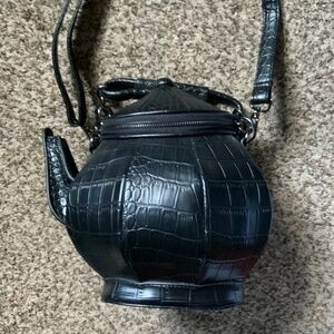 Black Embossed 3D Tea Pot Hand Bag